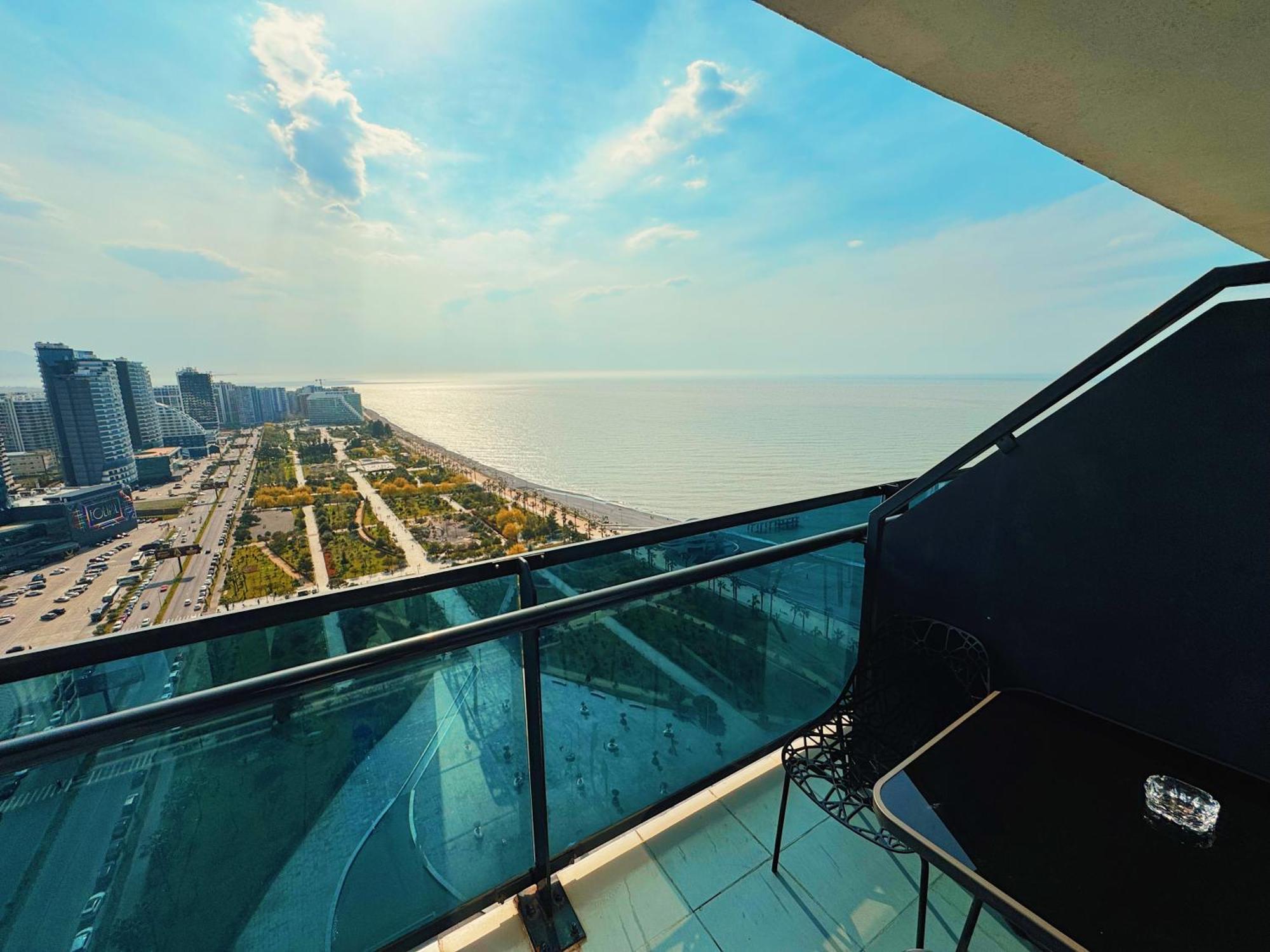 Marvella Hotel Orbi Beach Tower Batumi Zewnętrze zdjęcie