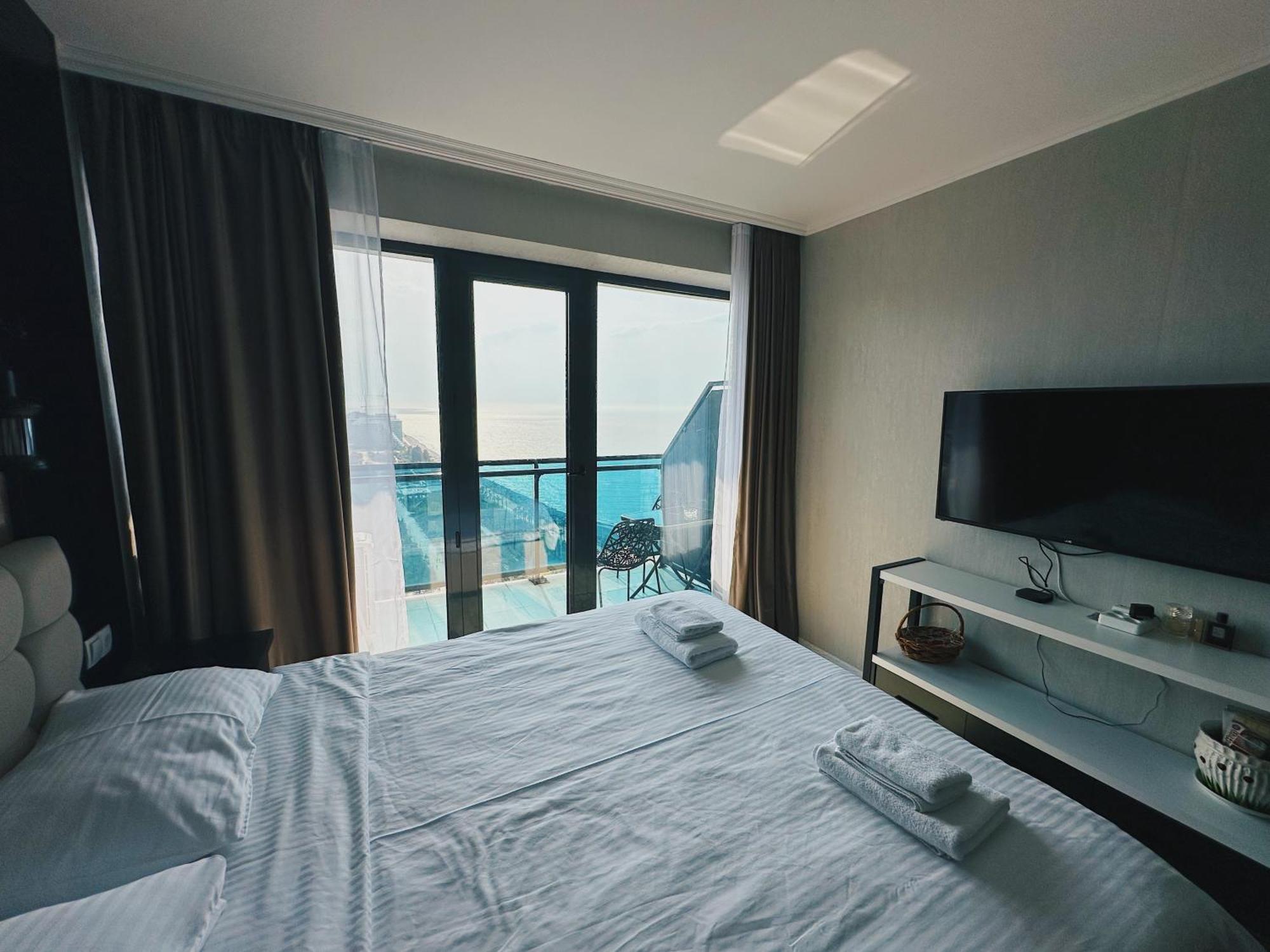 Marvella Hotel Orbi Beach Tower Batumi Zewnętrze zdjęcie